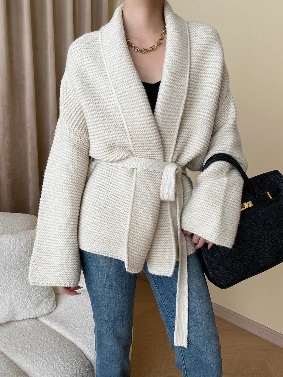 Abigail gebreid vest met ceintuur