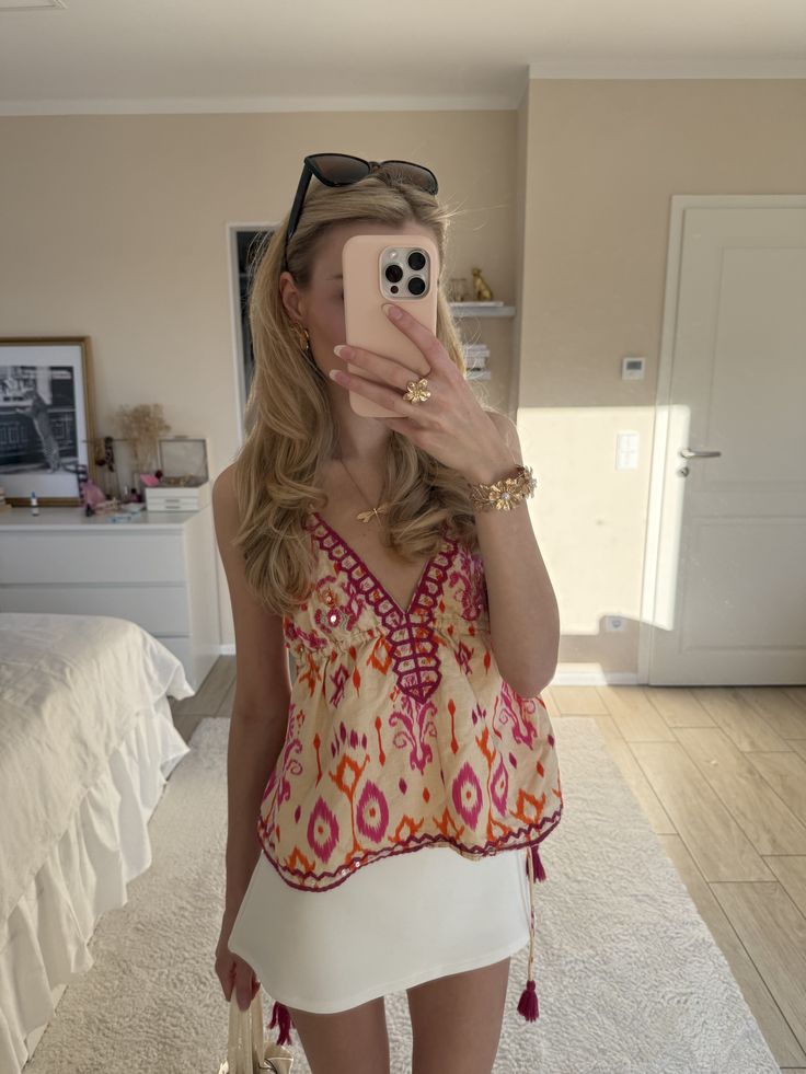 Agrafena boho-cami-top met borduursel, kwastjes en strik