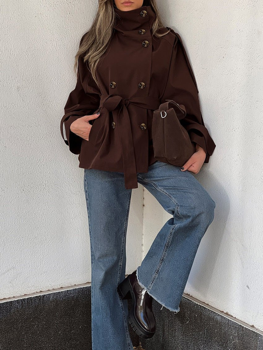 Aida cropped trenchcoat met vetersluiting