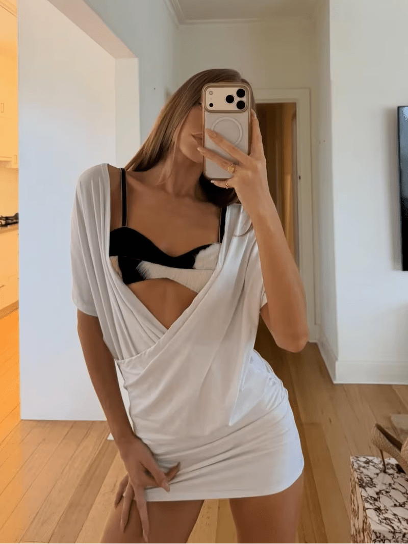 Aishla geplooide minijurk