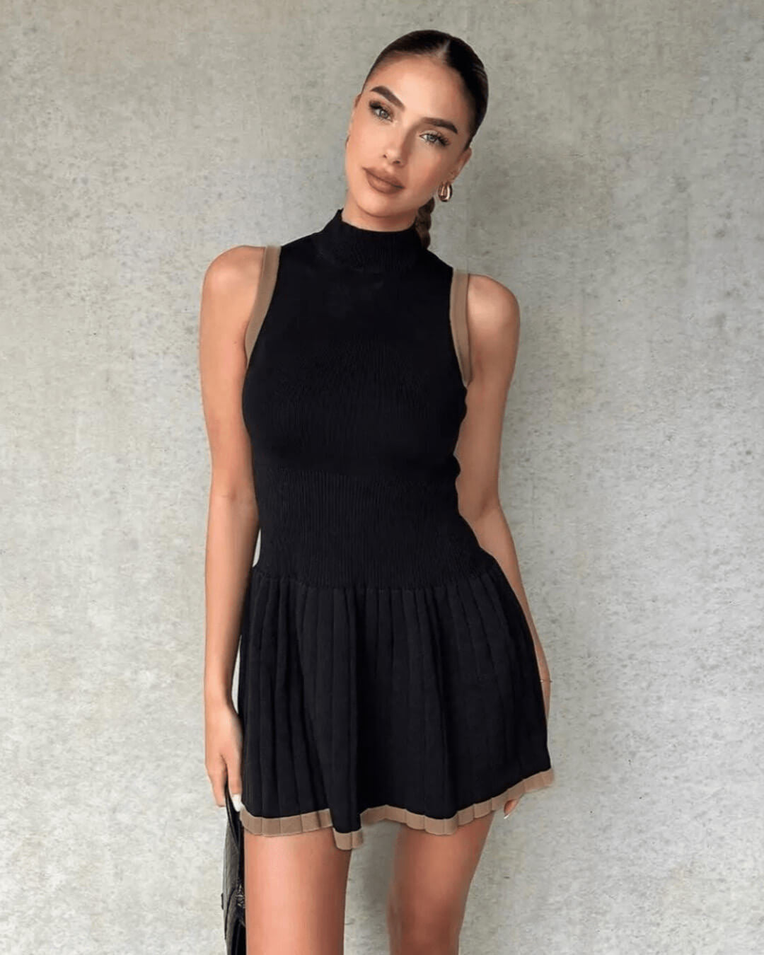 Alice gebreide jurk met contrasterende details en verlaagde taille