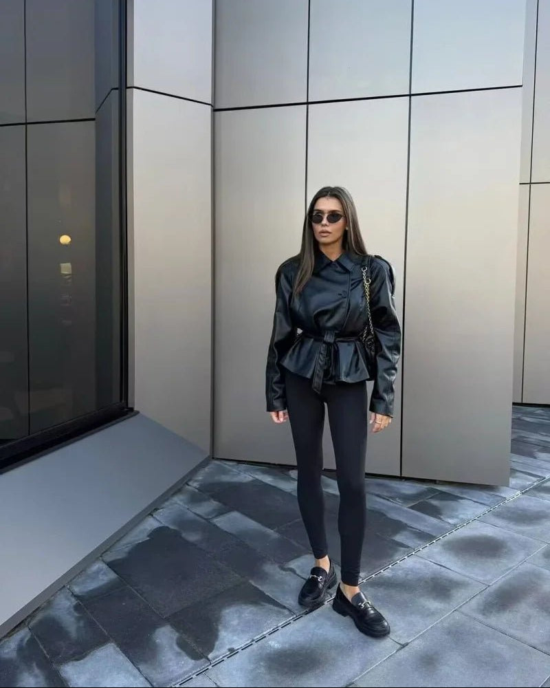 Alma korte trenchcoat van imitatieleer