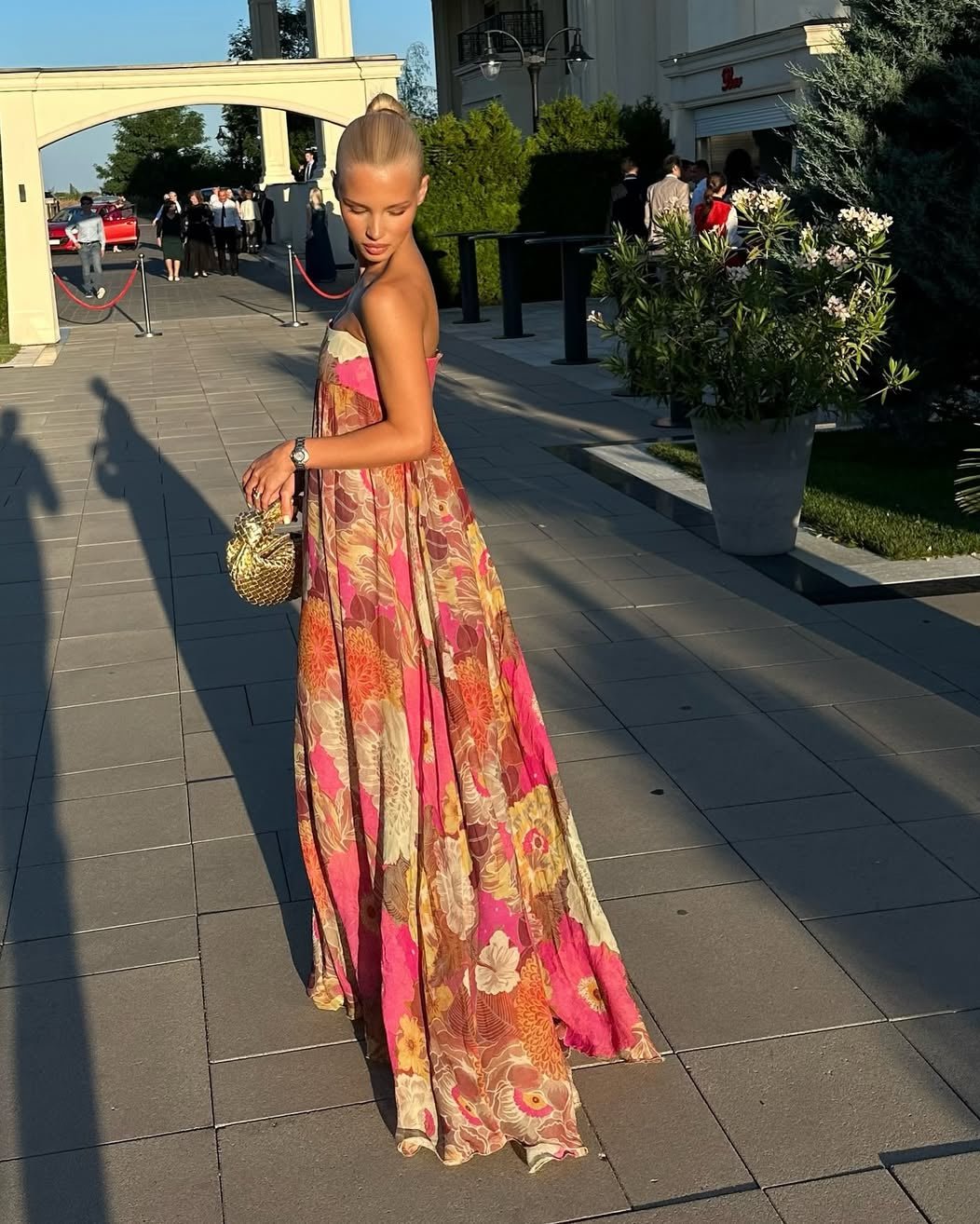Amaya strapless maxi-jurk met bloemenprint