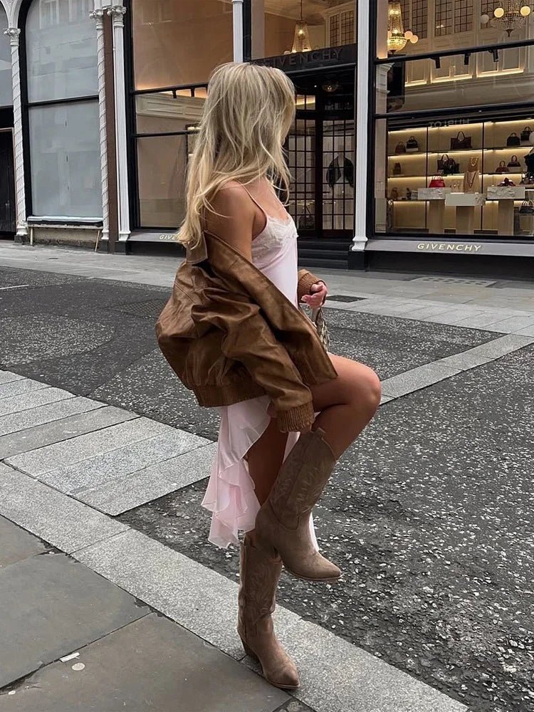 Anne set met camisole en rok met kanten panelen
