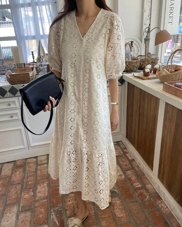 Ava maxi-jurk met V-hals en borduursel