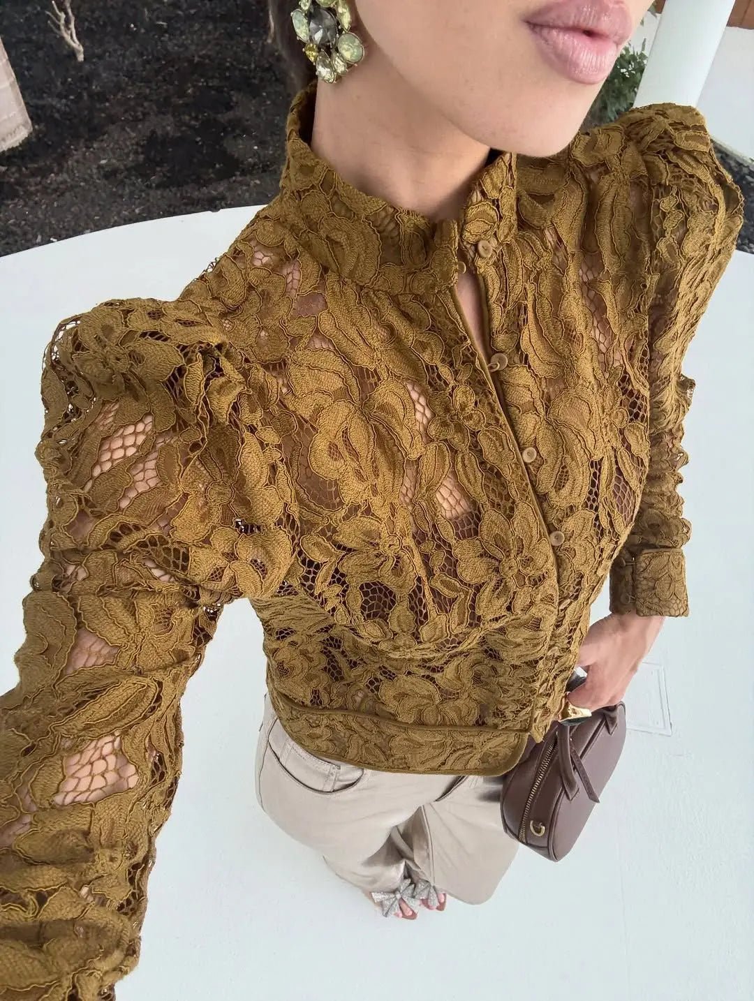 Azzurra blouse van kant met doorschijnend effect