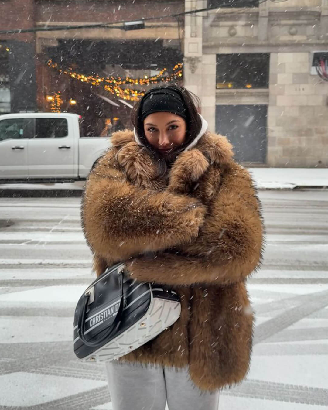 Carissa jas van imitatiebont