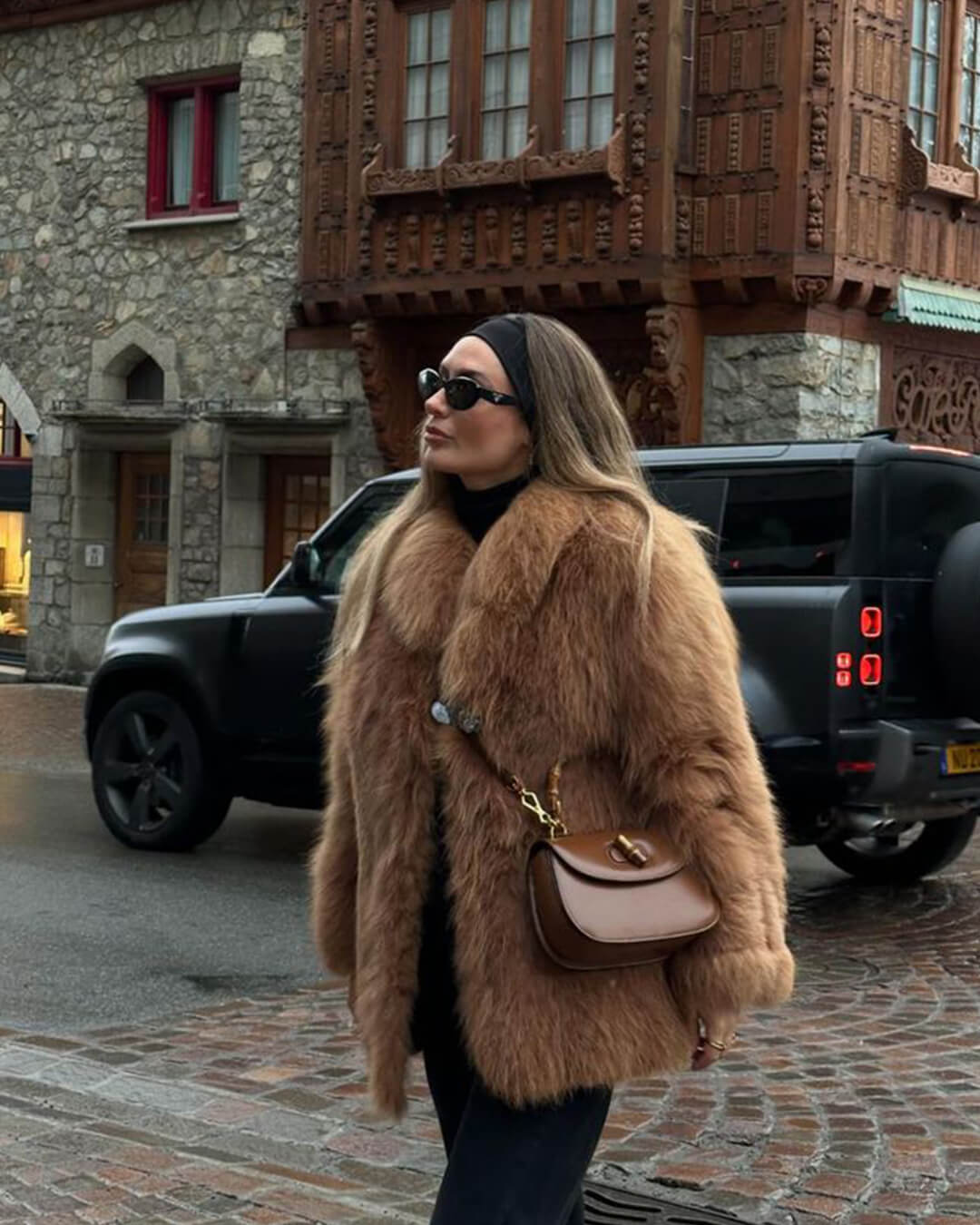 Carissa jas van imitatiebont