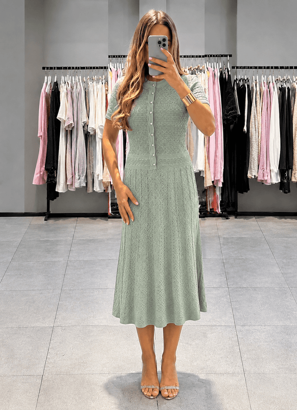 Celeste gebreide midi-jurk met halve knoopsluiting