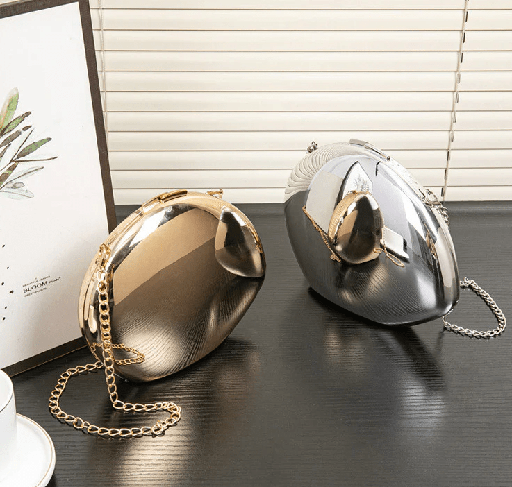 Celeste avondclutch in schelpvorm