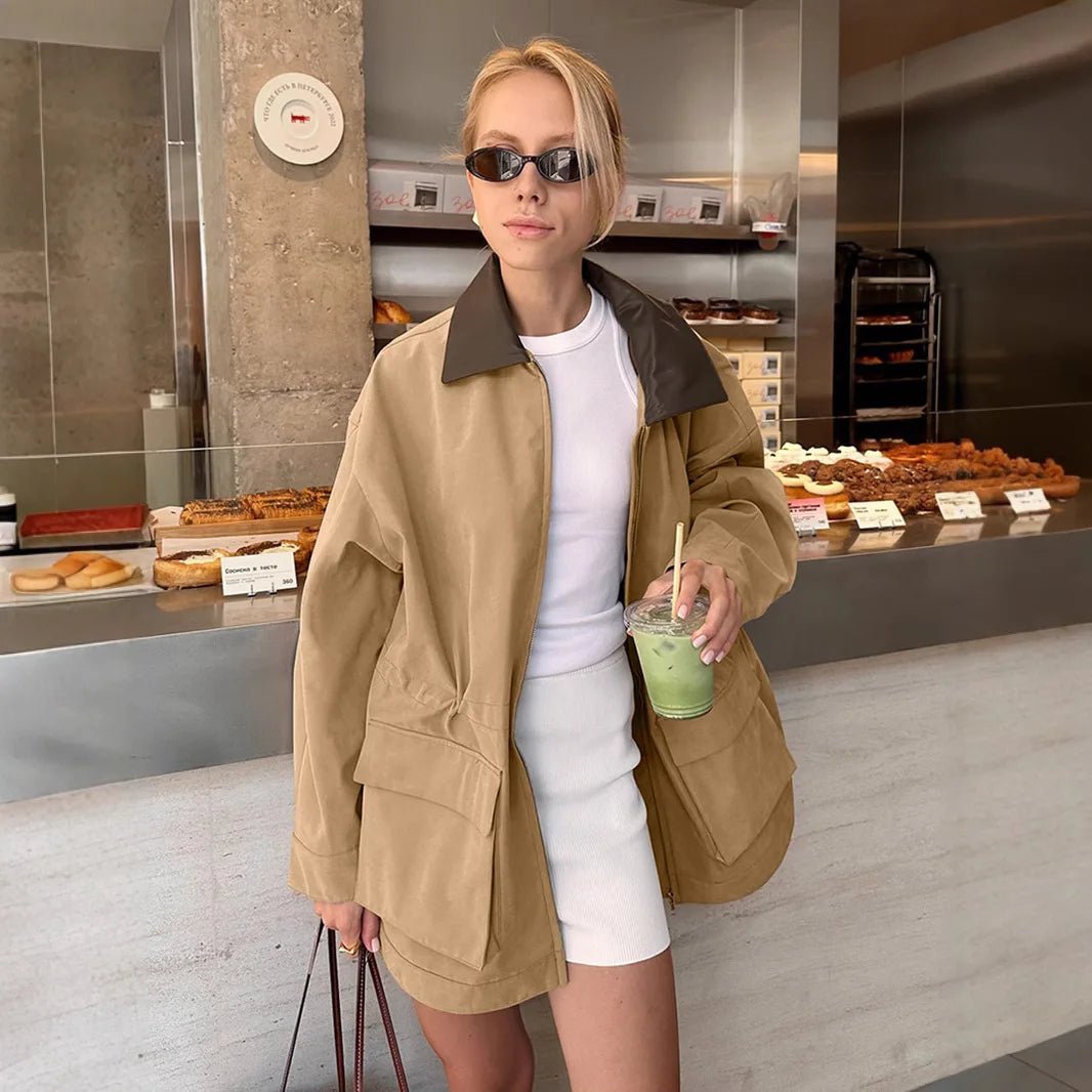Christina korte trenchcoat met zakken