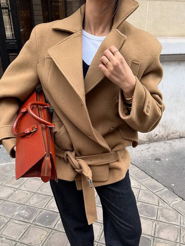 Elaine korte jas met ceintuur