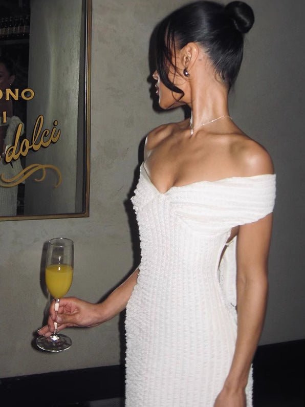 Elaine maxi-jurk met strik aan de achterkant en blote schouders