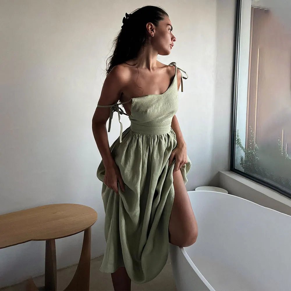 Elisabeta midi-jurk met blote rug en strikbandjes