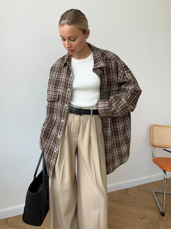 Emma losvallende geruite blouse
