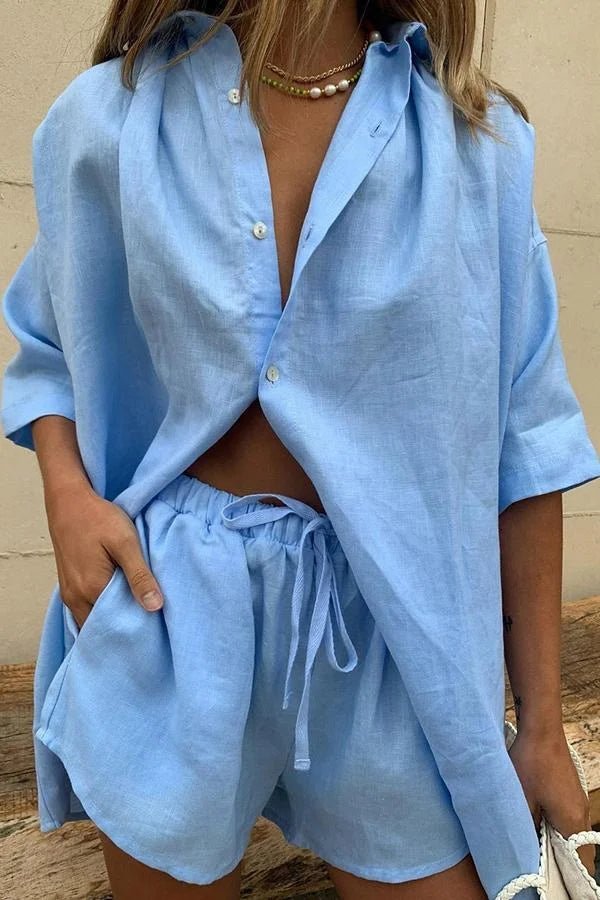 Erica-set met blouse met knopen en short