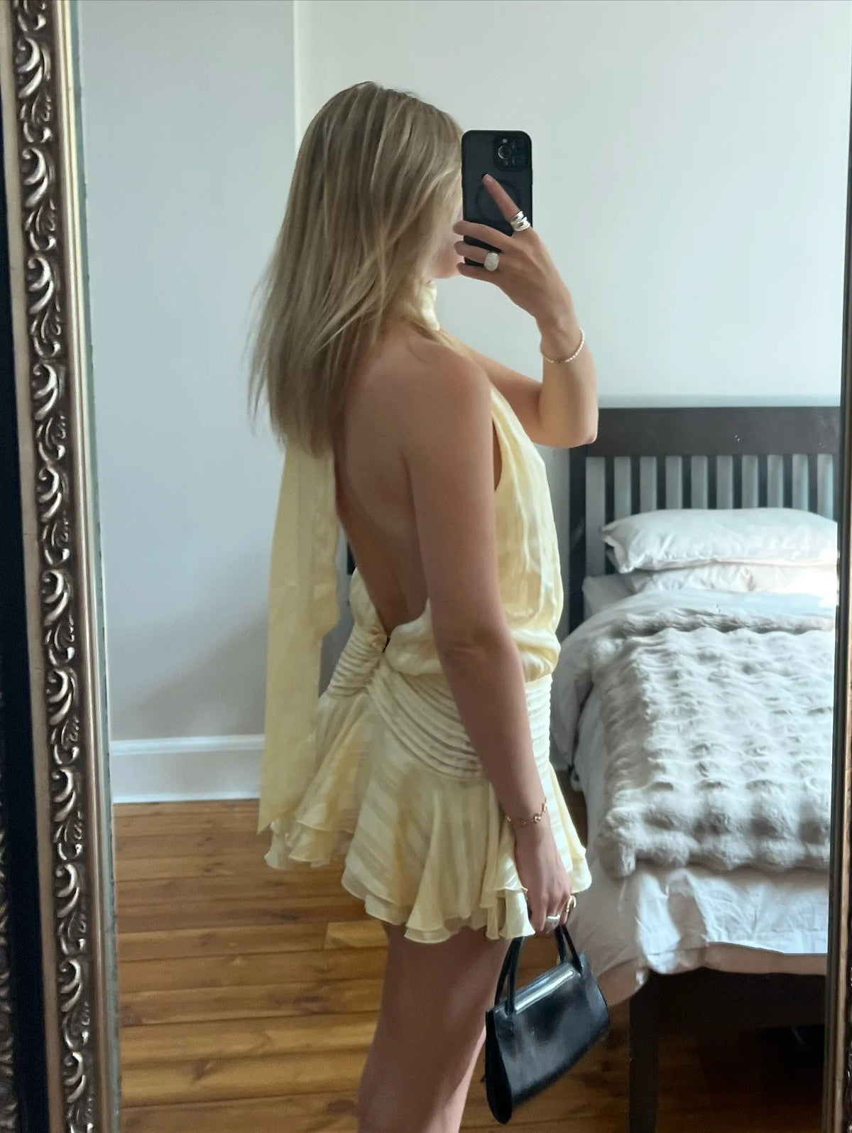 Ezra rugloze mini-jurk