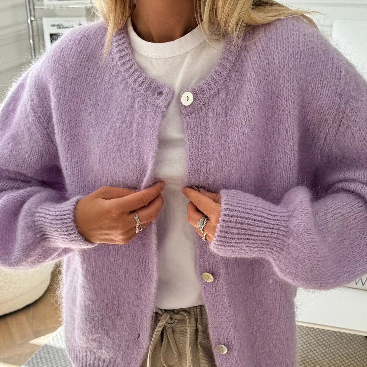 Freya pluizig gebreid vest