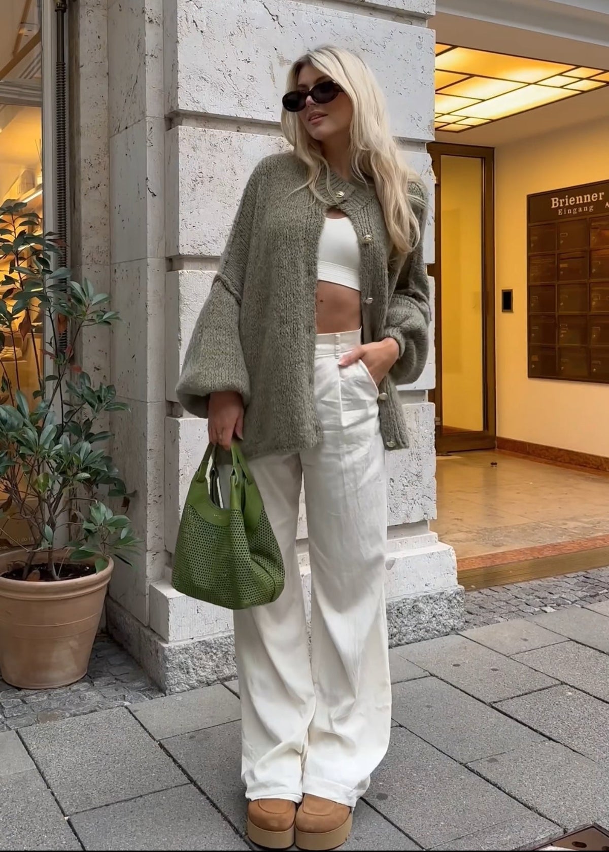 Greta lang vest