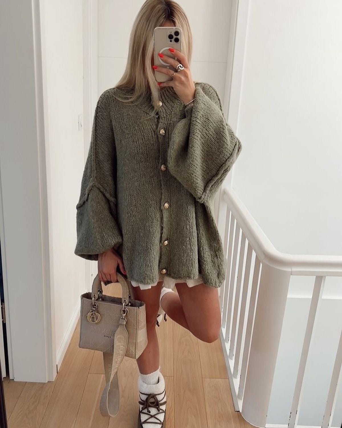 Greta lang vest