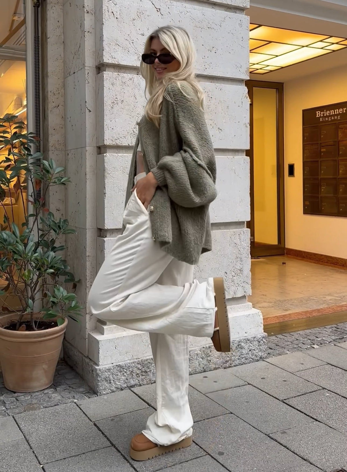 Greta lang vest
