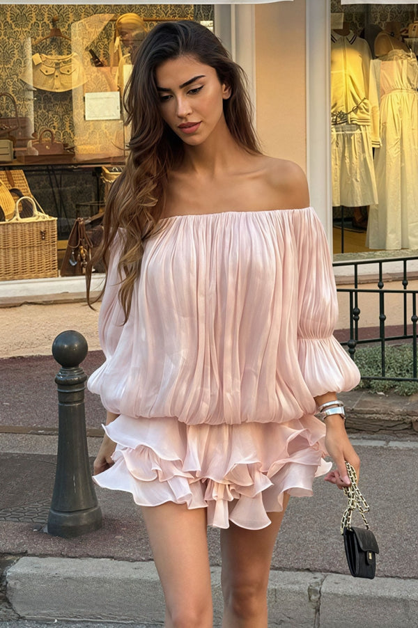 Greta off-shoulder mini-jurk met ruches en laagjes