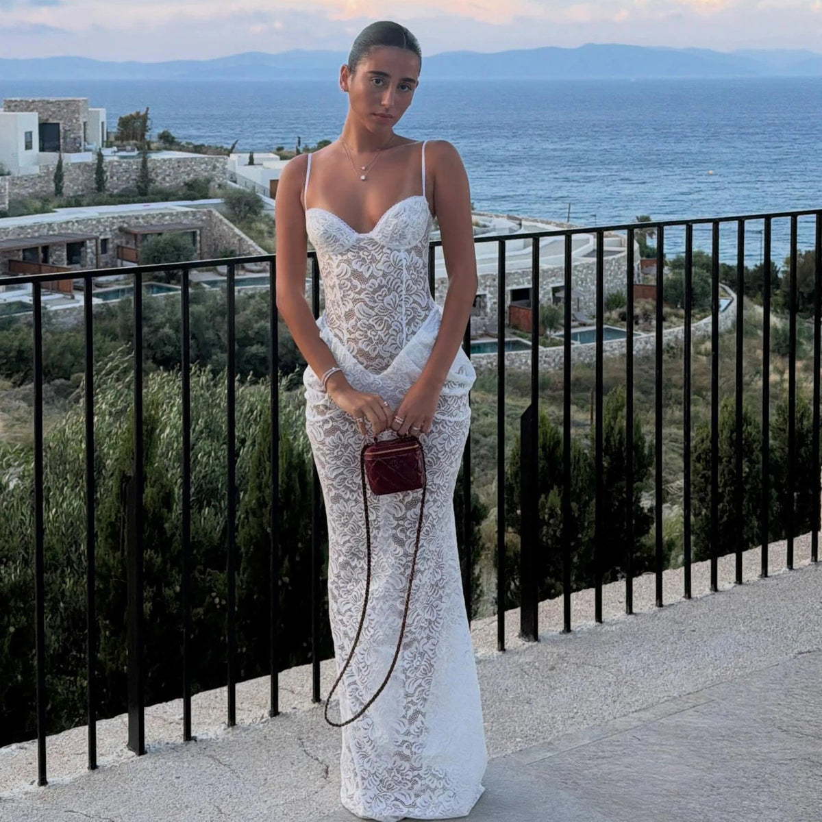 Isabella kanten maxijurk met corset