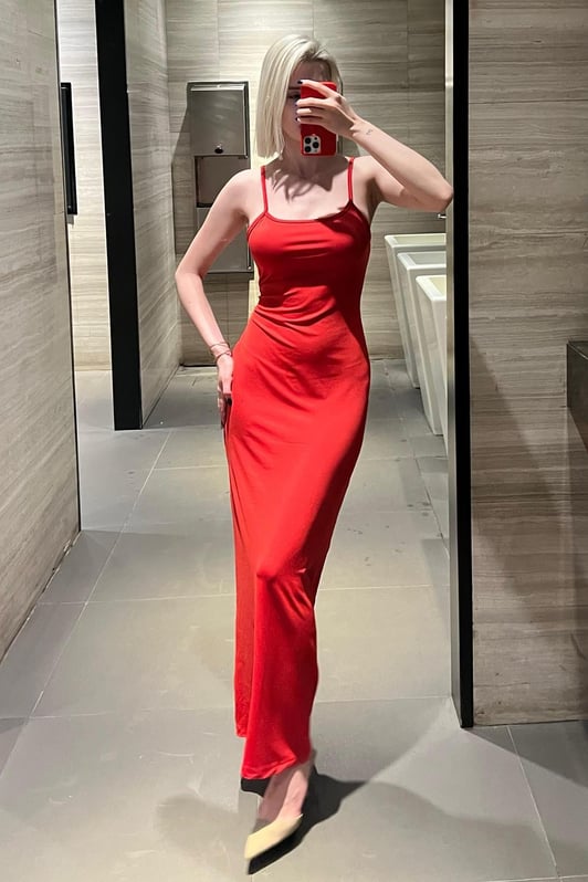 Janet maxi-jurk met V-hals en bandjes