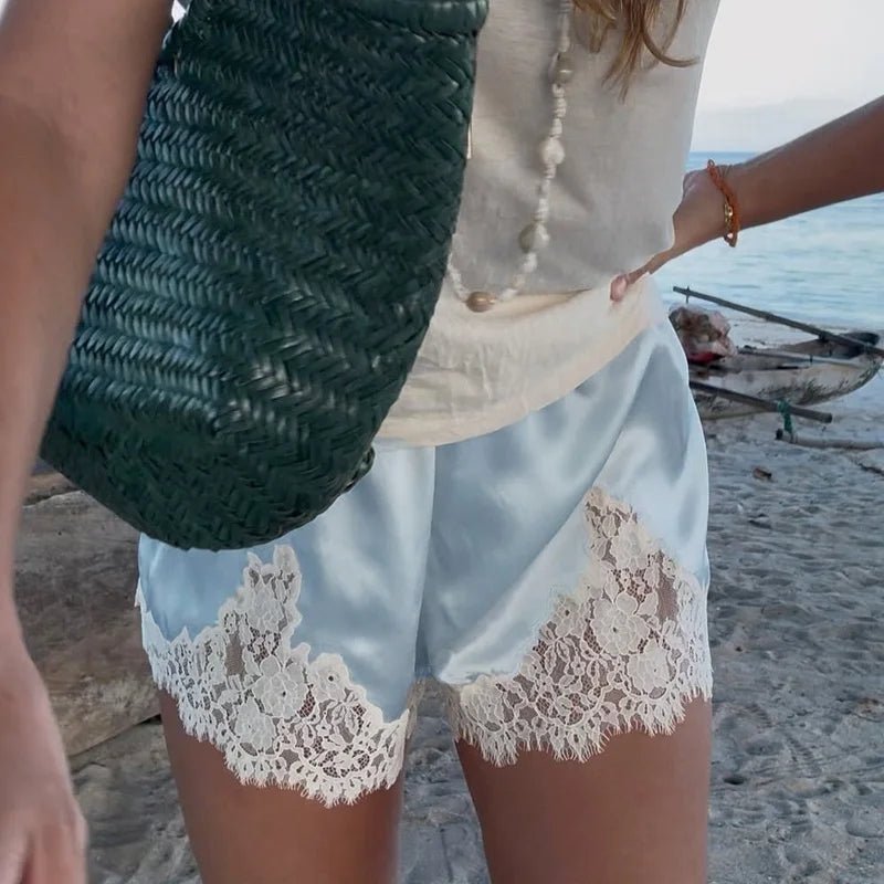 Janice satijnen kanten shorts