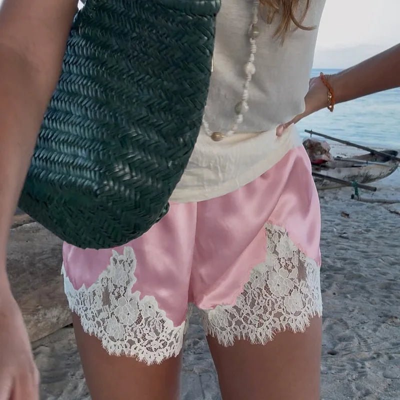 Janice satijnen kanten shorts