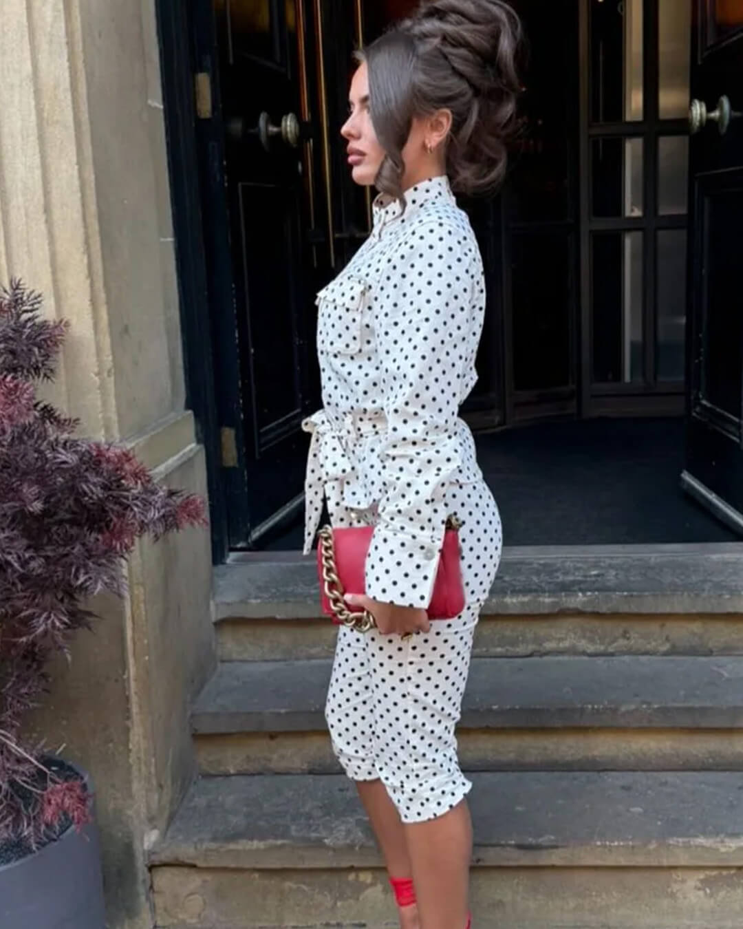 Jia set met broek en stippenprint en hoge taille