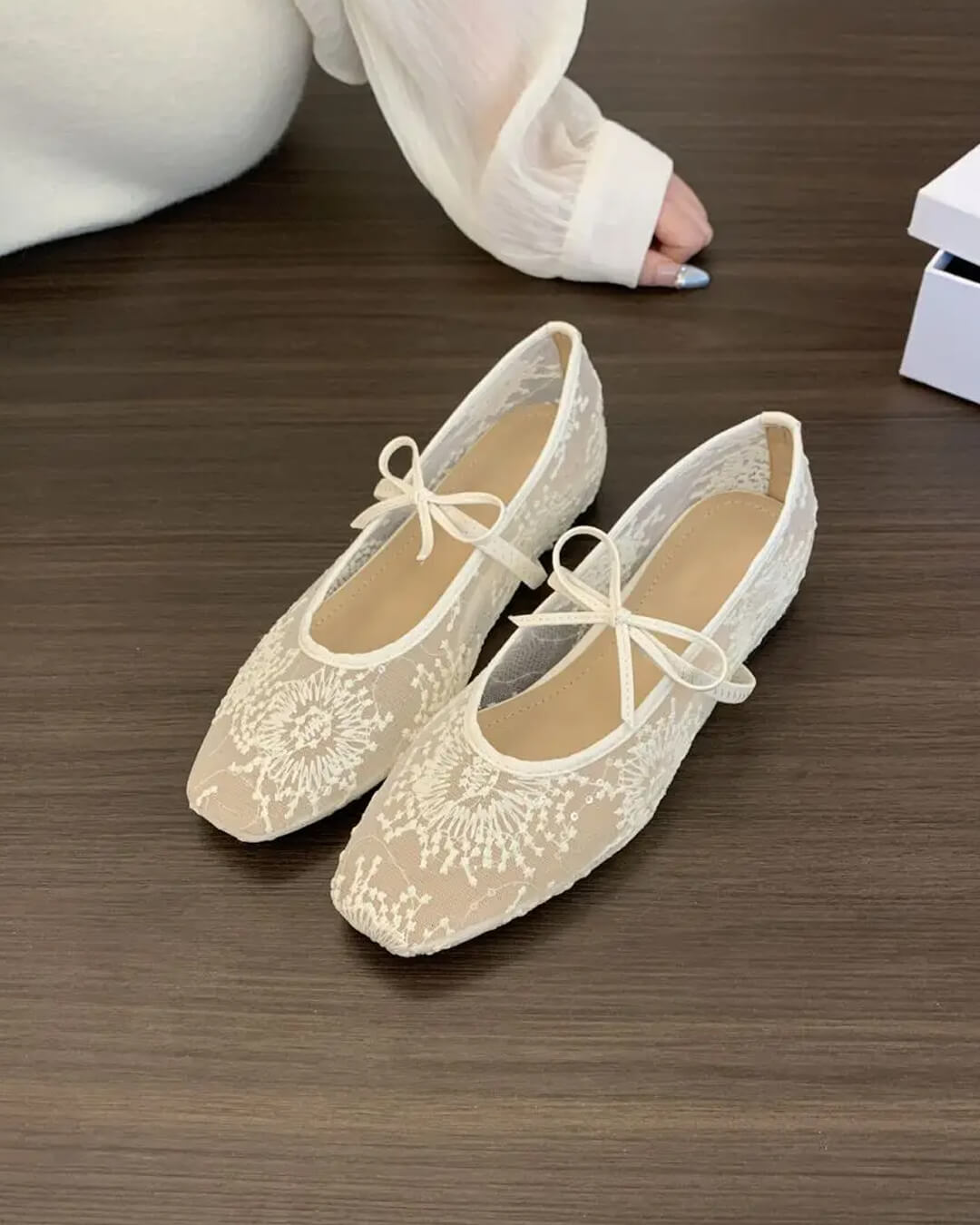 Joan ballerina's van mesh