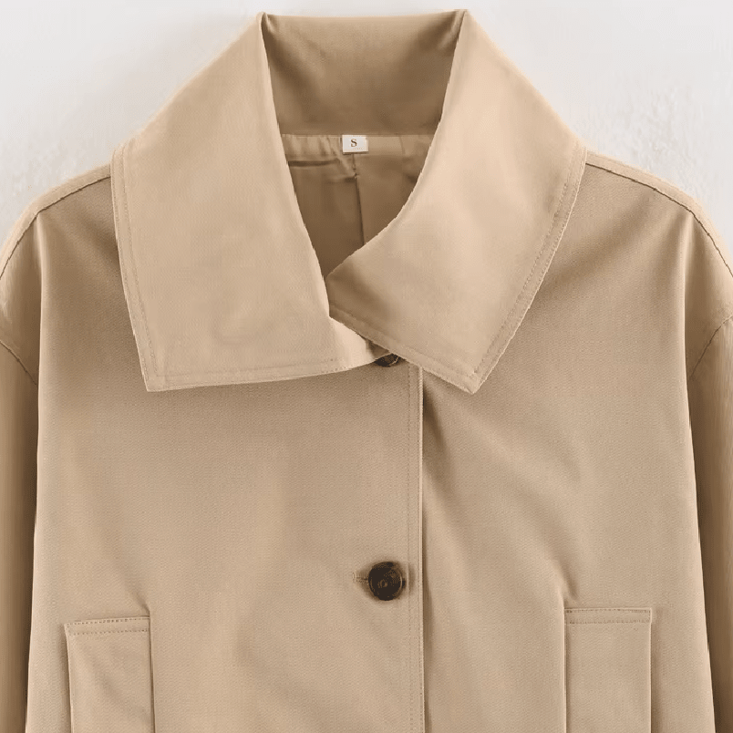 Asymmetrische trenchcoat met ceintuur van Julie