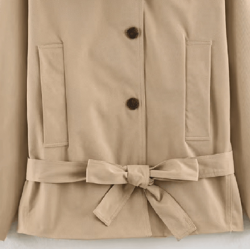 Asymmetrische trenchcoat met ceintuur van Julie