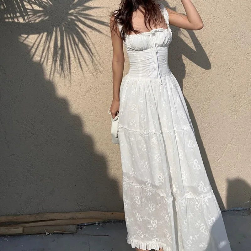 Karla maxi-jurk met rucherand en laagjes