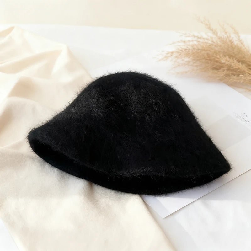 Kyla zachte bucket hat