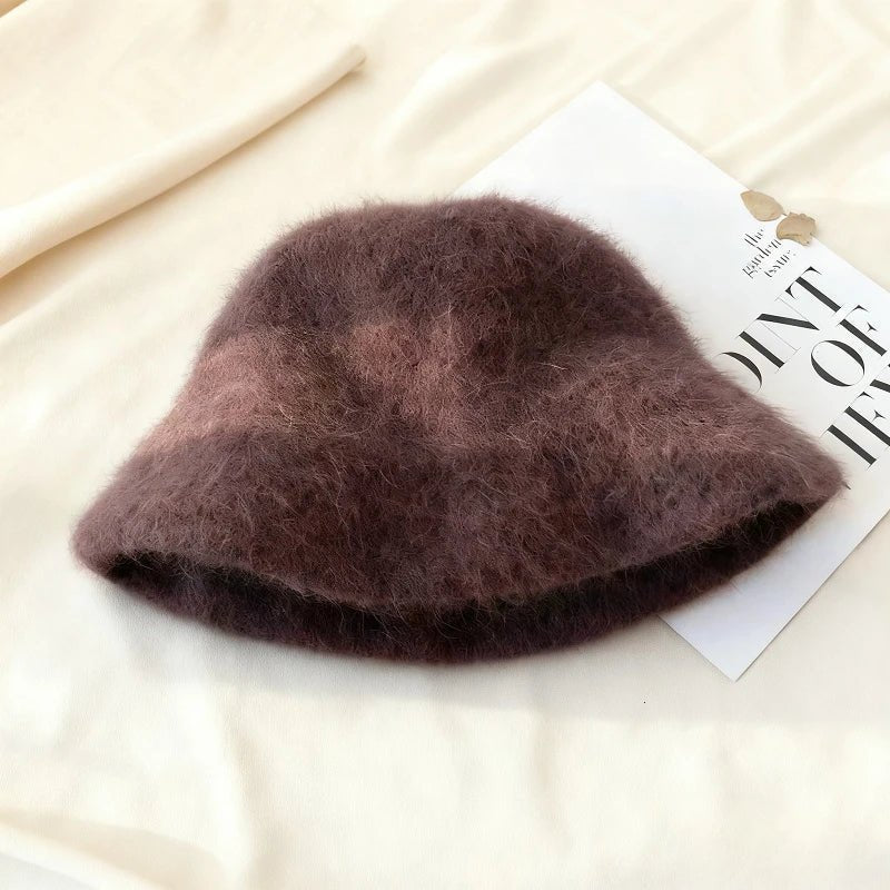 Kyla zachte bucket hat