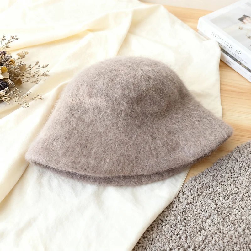 Kyla zachte bucket hat