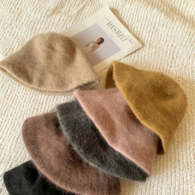Kyla zachte bucket hat