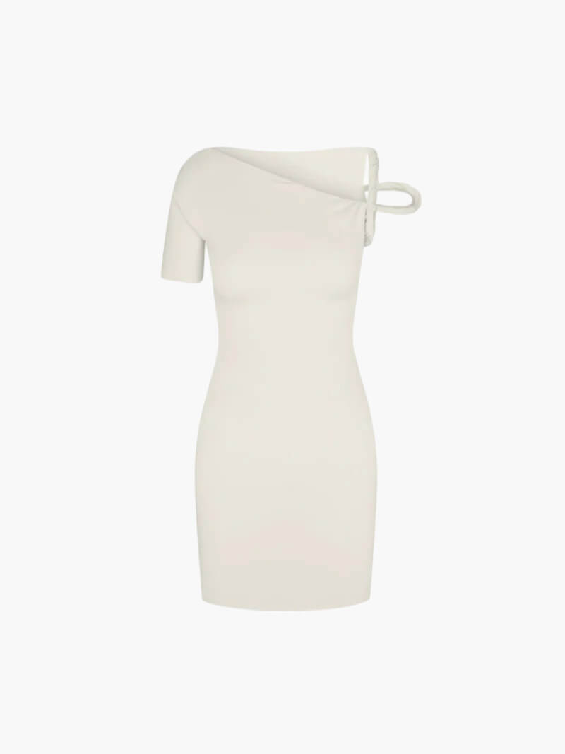 Kylie-minijurk met gedraaid detail