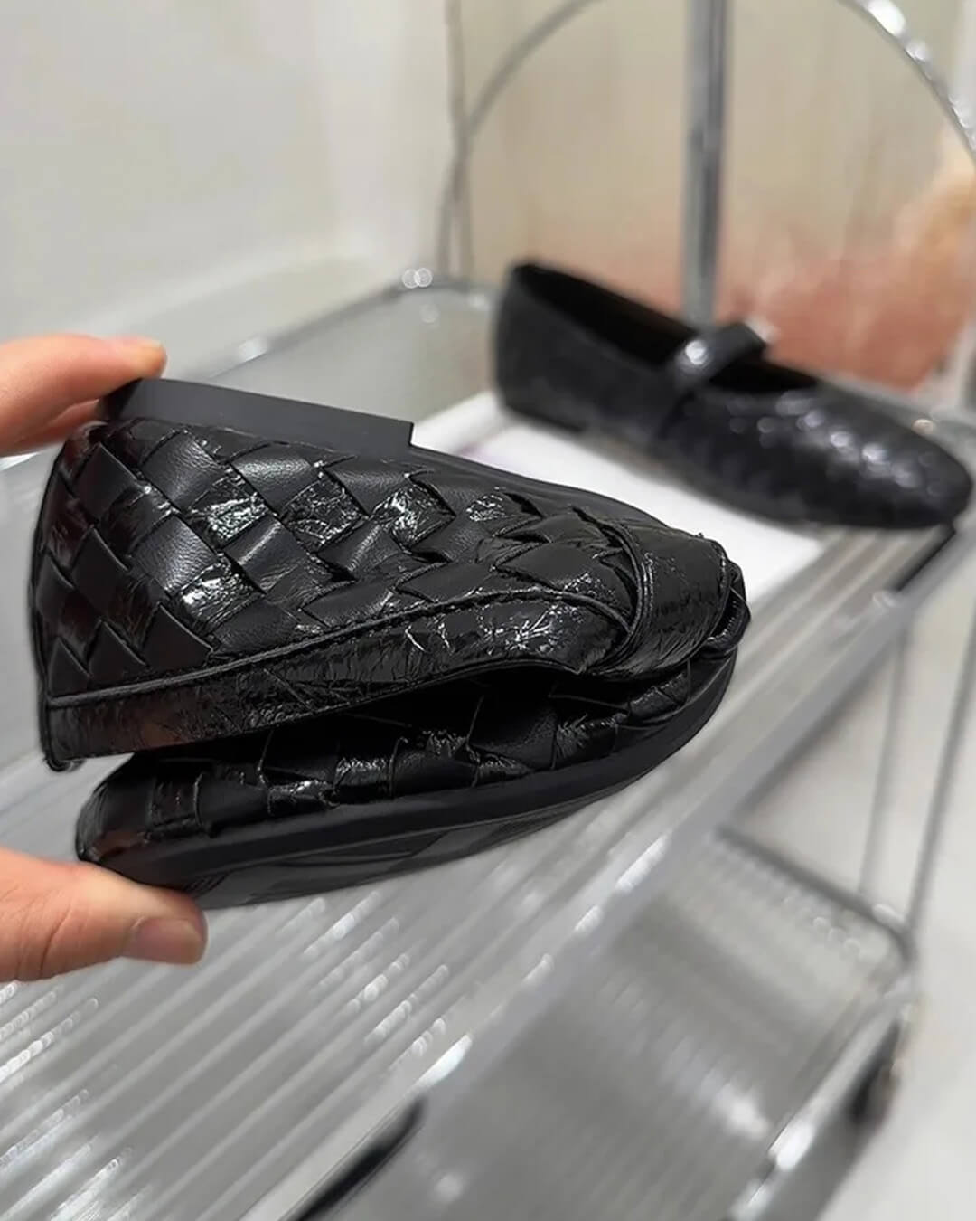 Lisbeth platte schoenen van gevlochten leer