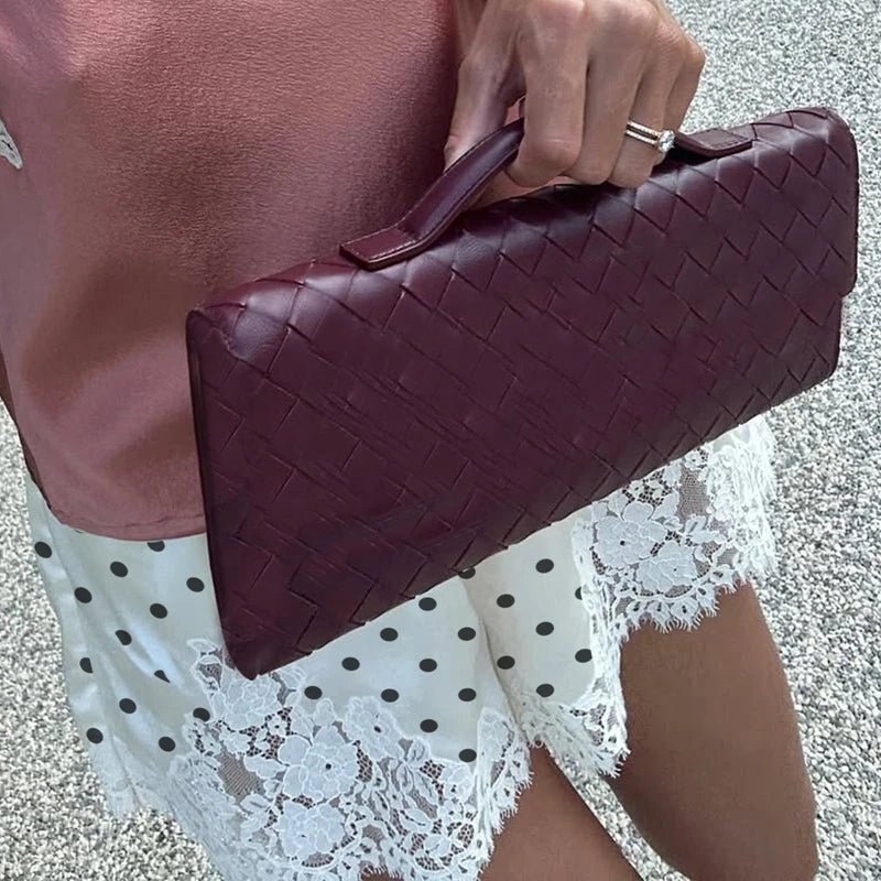 Lucy satijnen short met kant en stippen