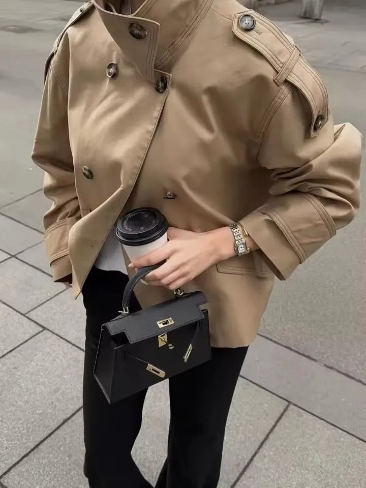 Lucy korte trenchcoat met opstaande kraag
