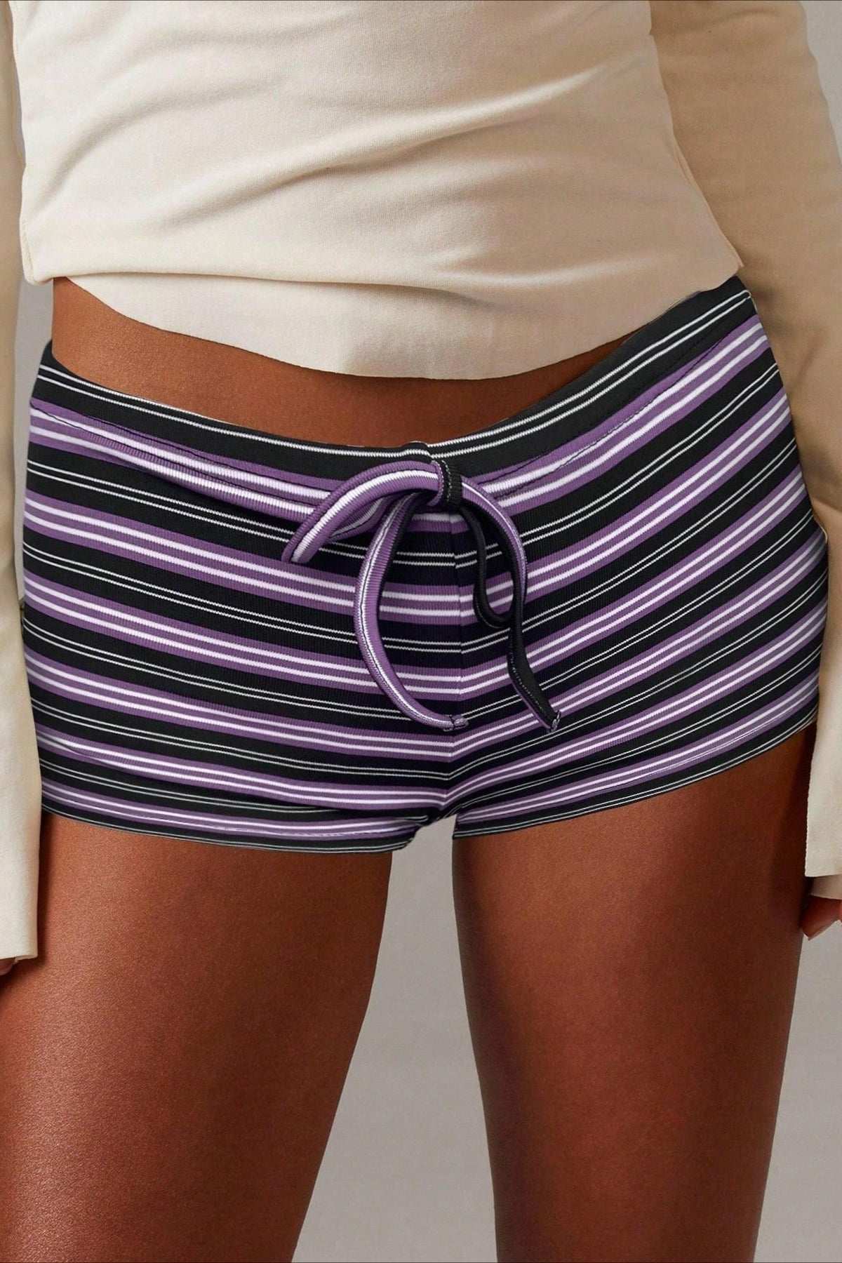Malina gestreepte shorts met trekkoord en lage taille
