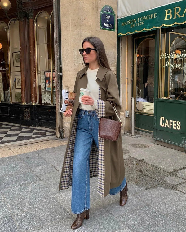 Mavy lange trenchcoat met knopen