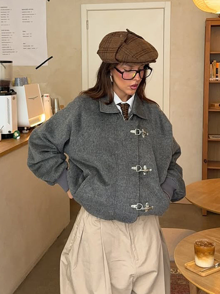 Tove cropped jasje met haaksluiting