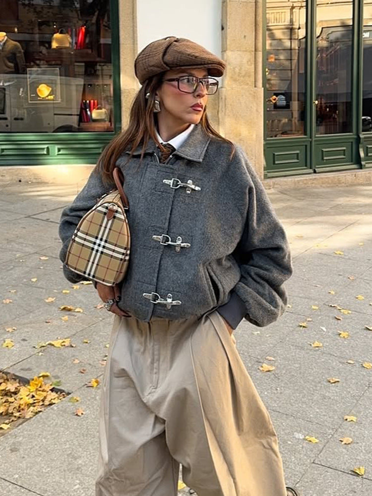 Tove cropped jasje met haaksluiting