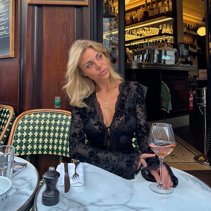 Rachel kanten blouse met strik aan de voorkant