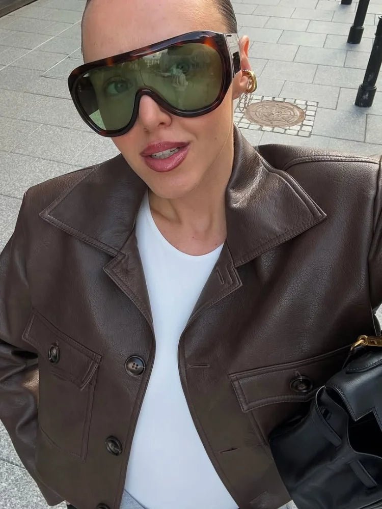 Rachelle cropped jasje van imitatieleer