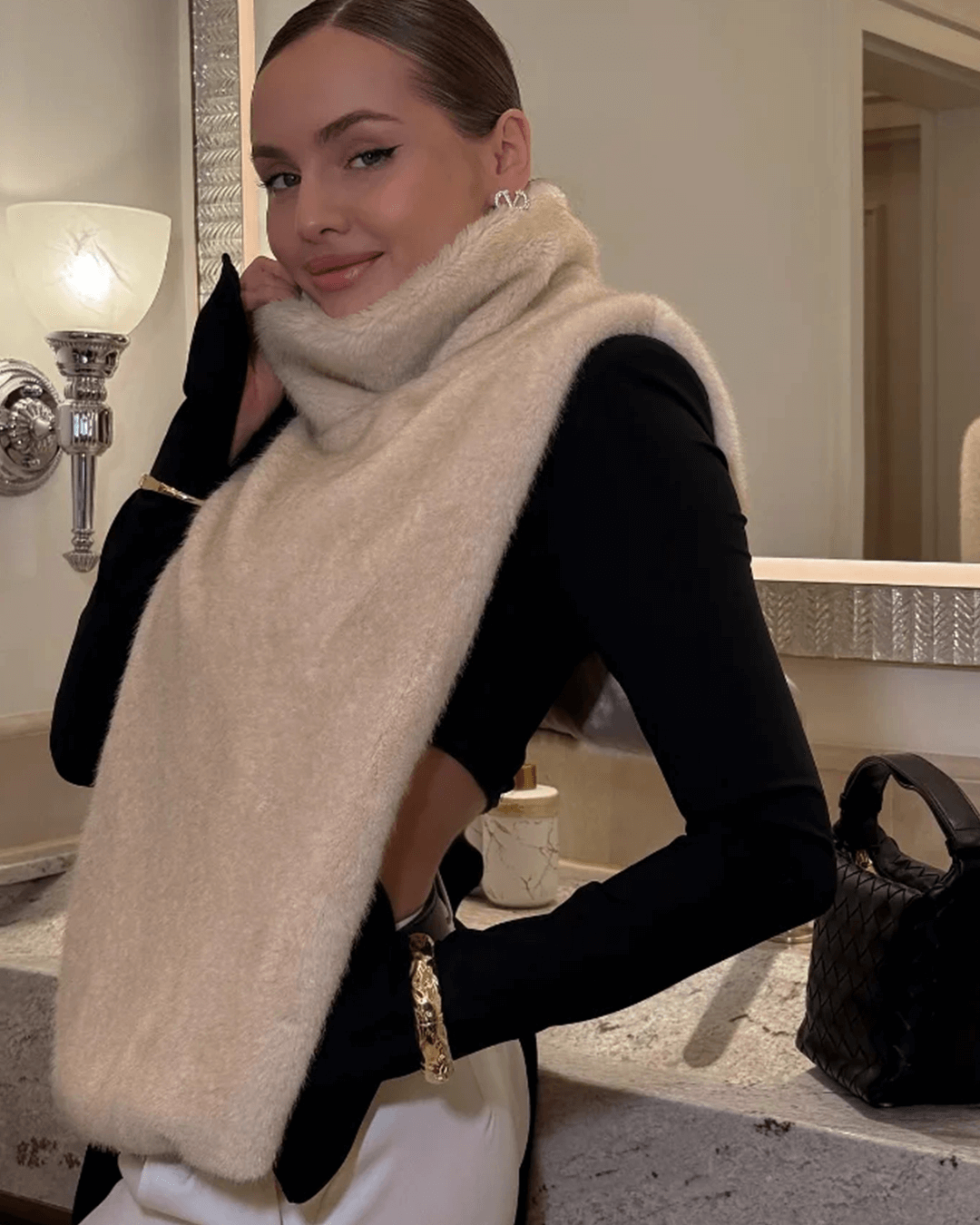 Rina bodywarmer met col van imitatiebont